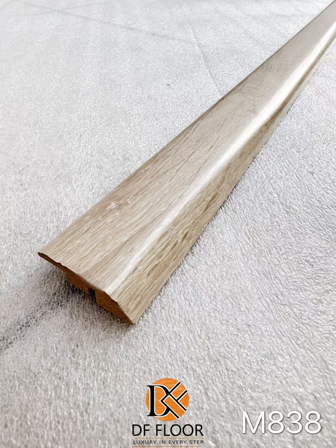 Laminate Reducer M838 Apollo Oak 2.4m per piece